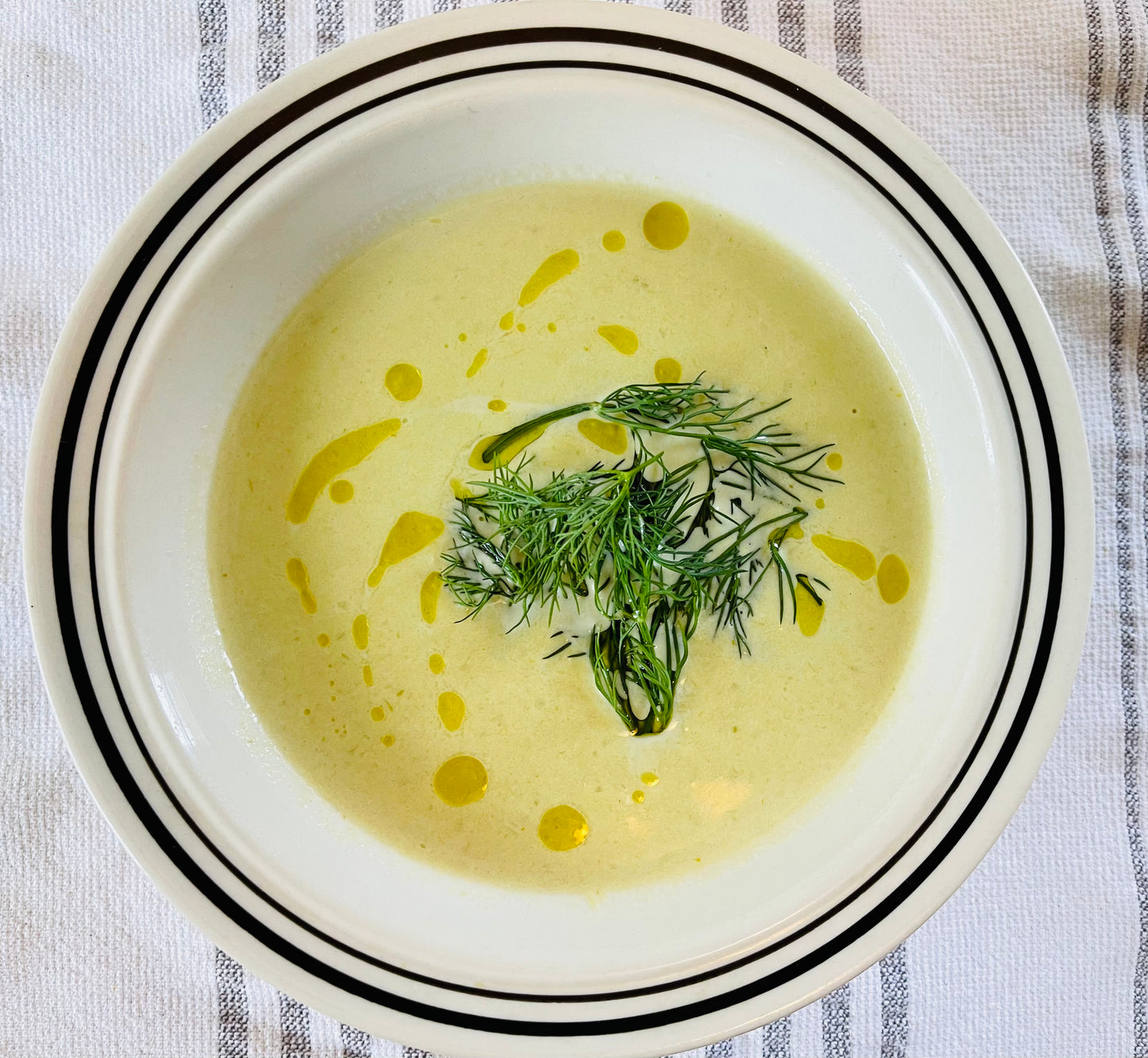 VEGAN SMOKEY LENTIL SOUP